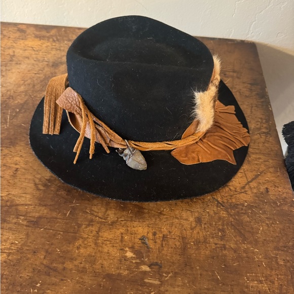 S. Hyde Cowboy Hat 1990 Signature Collection Black and Tan Suede - Picture 2 of 6